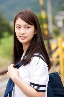 秀才爱上兵